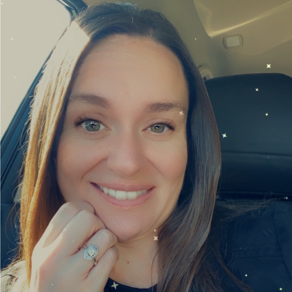 Meet your posher, Kim.